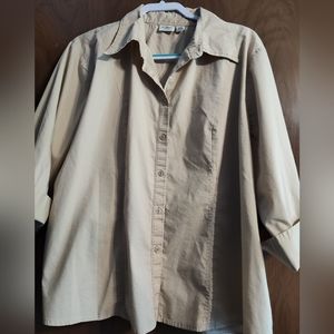 CATO Ladies Button Up Blouse. Size 22-24W. Elbow Sleeves.